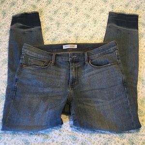 Banana Republic Frayed Edge Ankle Crop Jeans